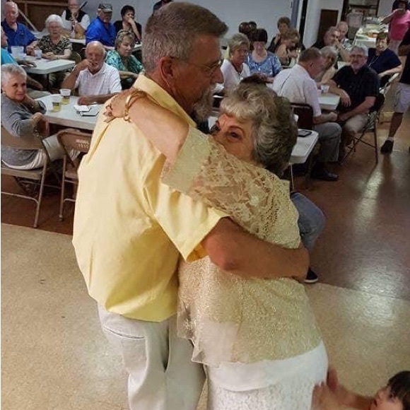 Meet your Posher, Cathy - Picture 9 of 15